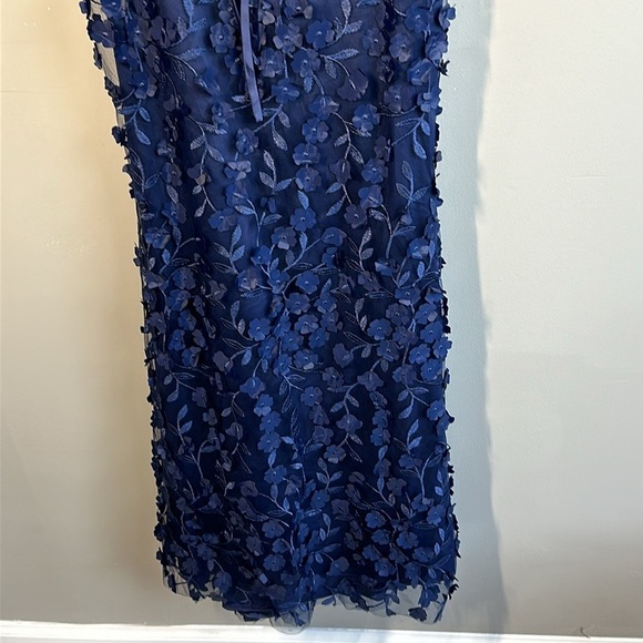 NWOT Eliza J Navy Off The Shoulder 3D Floral Evening Dress Size 2 - Picture 9 of 16